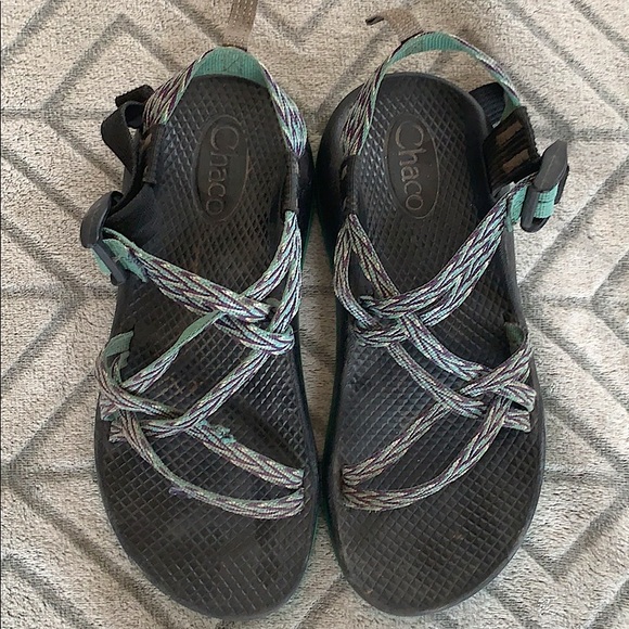 💙Kid’s or Woman’s Ecotred Chacos 💙 - Picture 3 of 14